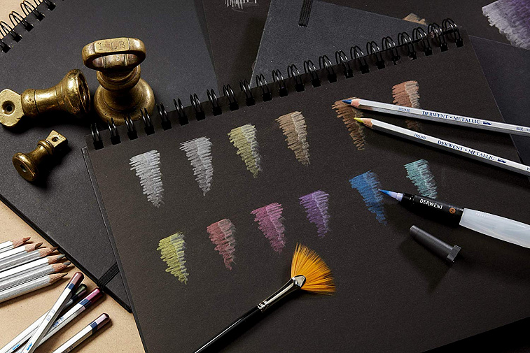 Набор карандашей цветных Derwent "Metallic" 12 цветов в метал кор 