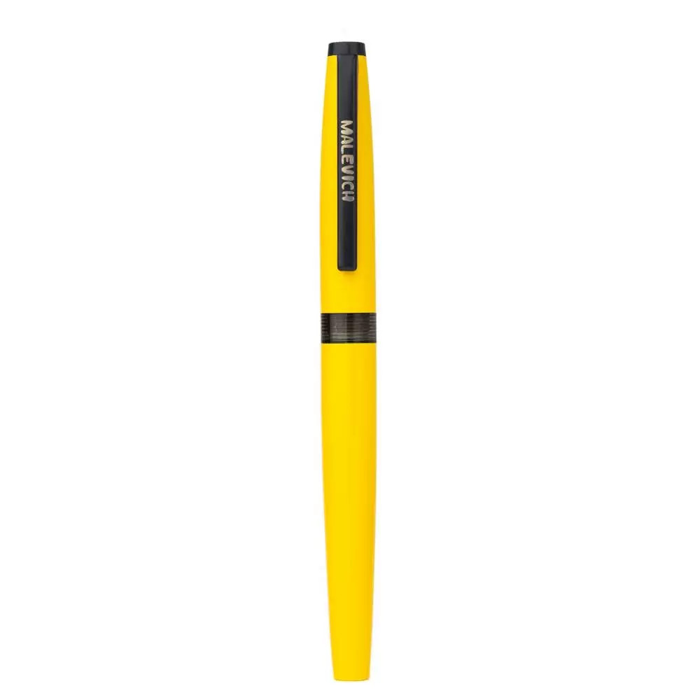 Ручка перьевая Малевичъ с конвертером, перо EF 0,4 мм, цвет: цедра лимона ручка перьевая малевичъ с конвертером перо ef 0 4 мм цедра лимона