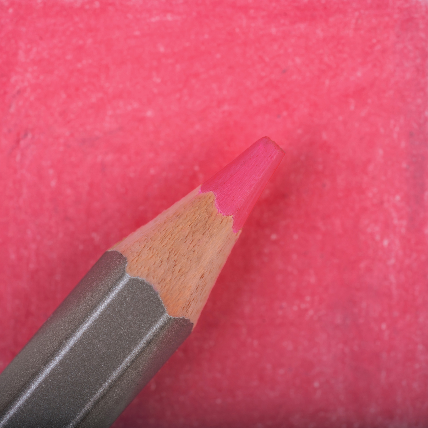 Карандаш цветной Малевичъ GrafArt PRO теплый розовый 077 NEW 56₽