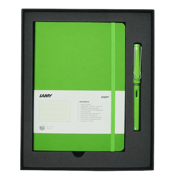 Набор ручка перьевая LAMY Safari, F, Зеленый+Записная книжка, мягкий переплет, А5, зеленый тимофей пишет в блокнот