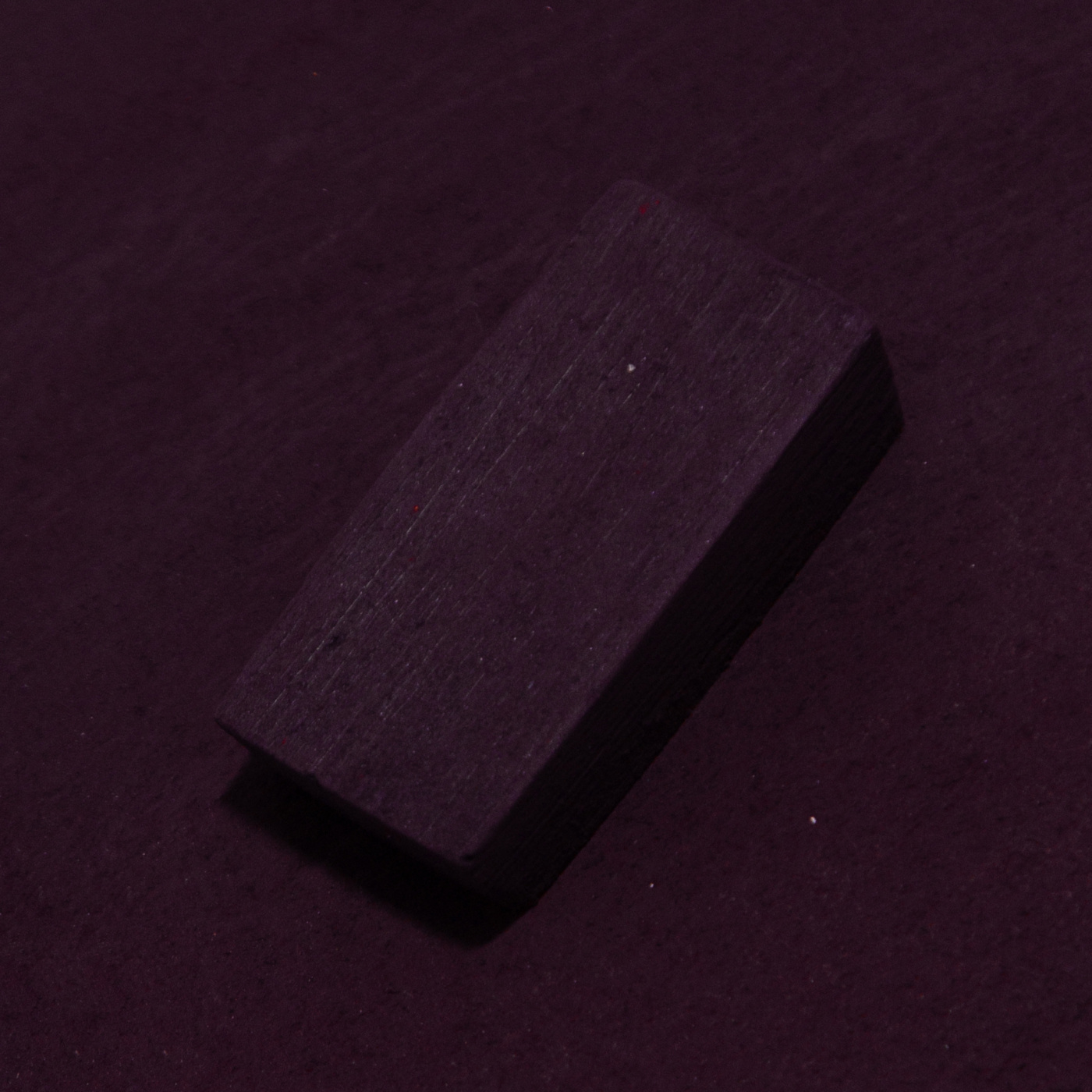 Пастель сухая, мягкая ручной работы EARTHBERRY №127 Пурпурно-фиолетовый тёмный