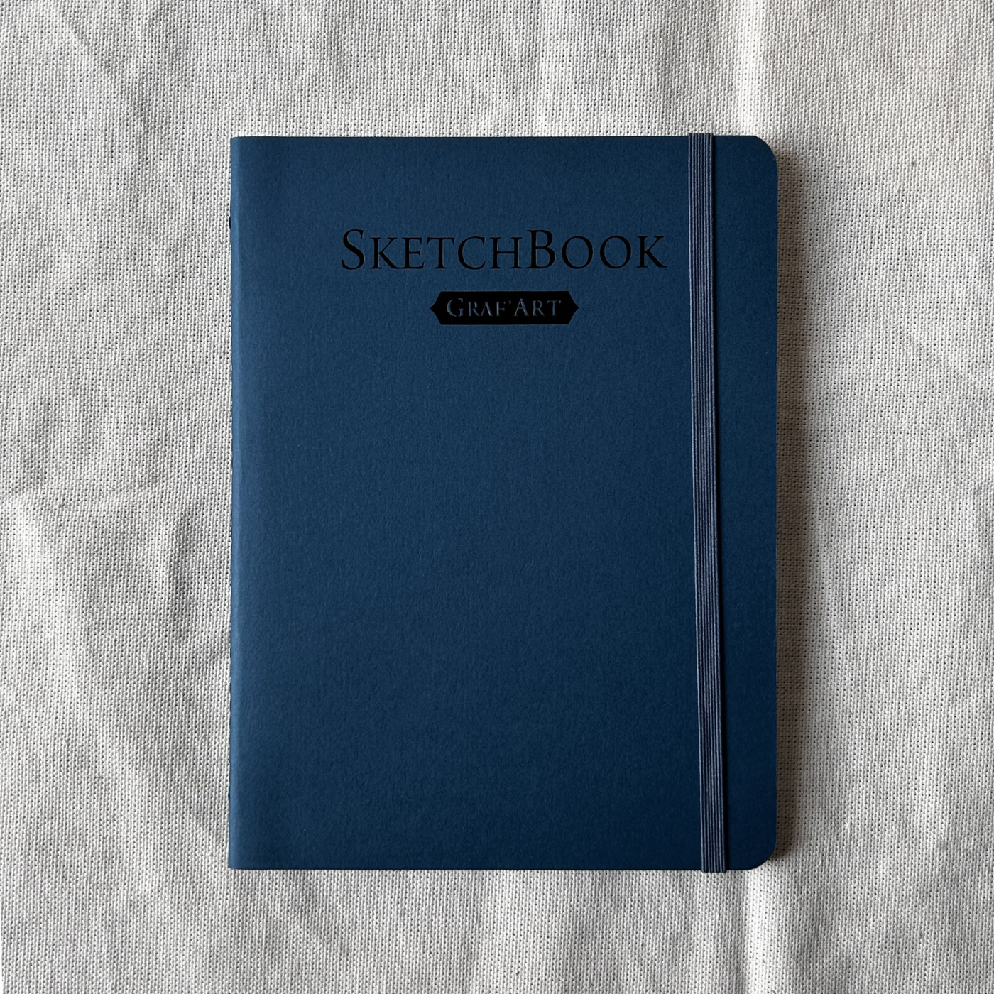 Скетчбук для графики Малевичъ GrafArt white 15x20 см 20 л 160 г синий 248₽