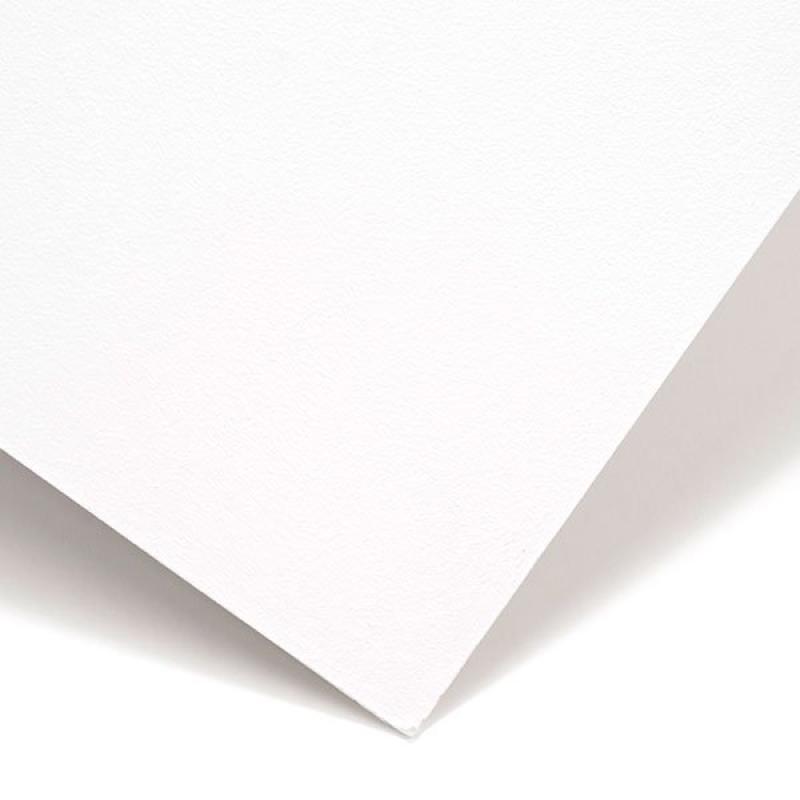Картон белый, крашенный в массе Decoriton лист 20х30 см 1,1 мм 680 г