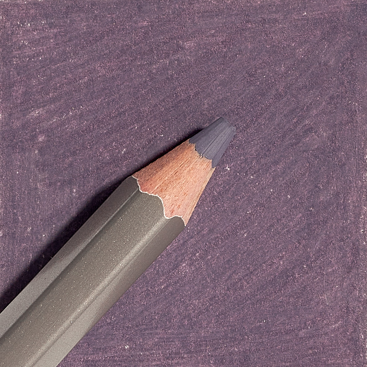 Карандаш цветной Малевичъ GrafArt PRO серо-фиолетовый 530 70₽