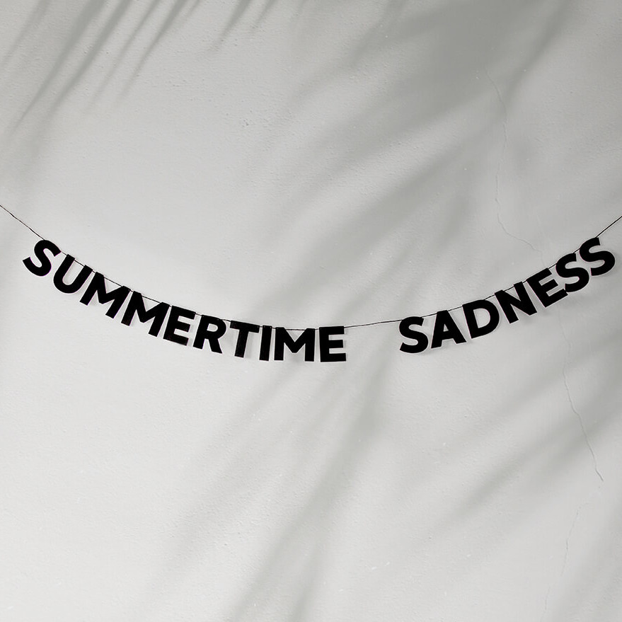 Гирлянда SUMMERTIME SADNESS 880₽