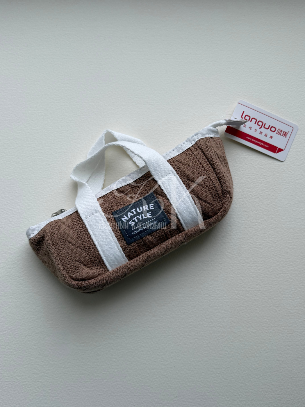 Пенал для карандашей Languo 235х80х40 мм треугольный бежевый 572₽