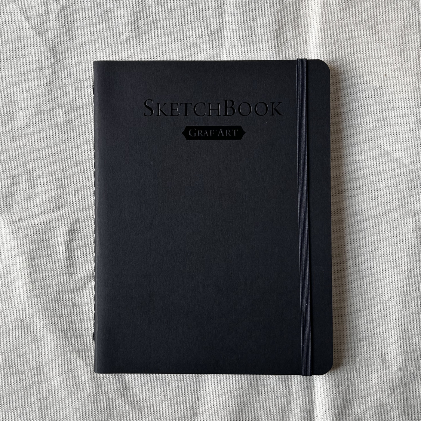 Скетчбук для графики Малевичъ GrafArt white 15x20 см 20 л 160 г черный 248₽
