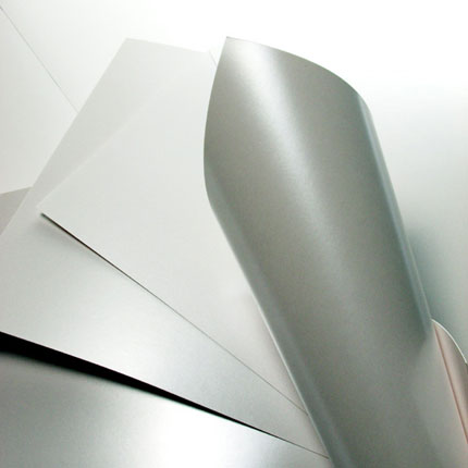 Картон дизайнерский, высокоглянцевый односторонний цветной Decoriton лист 30х40 см 250 г, перламутр