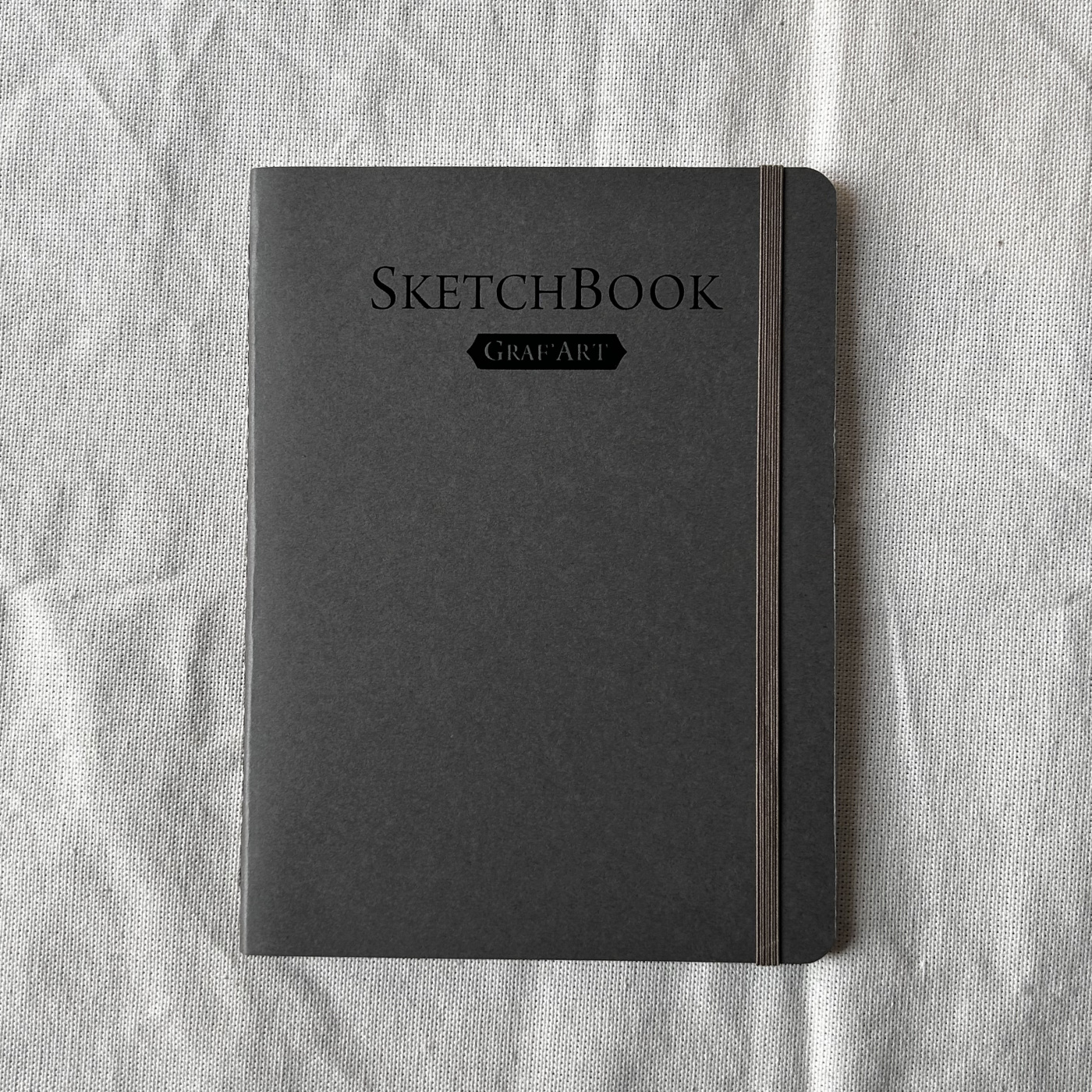 Скетчбук для графики Малевичъ GrafArt white 15x20 см 20 л 160 г серый 248₽
