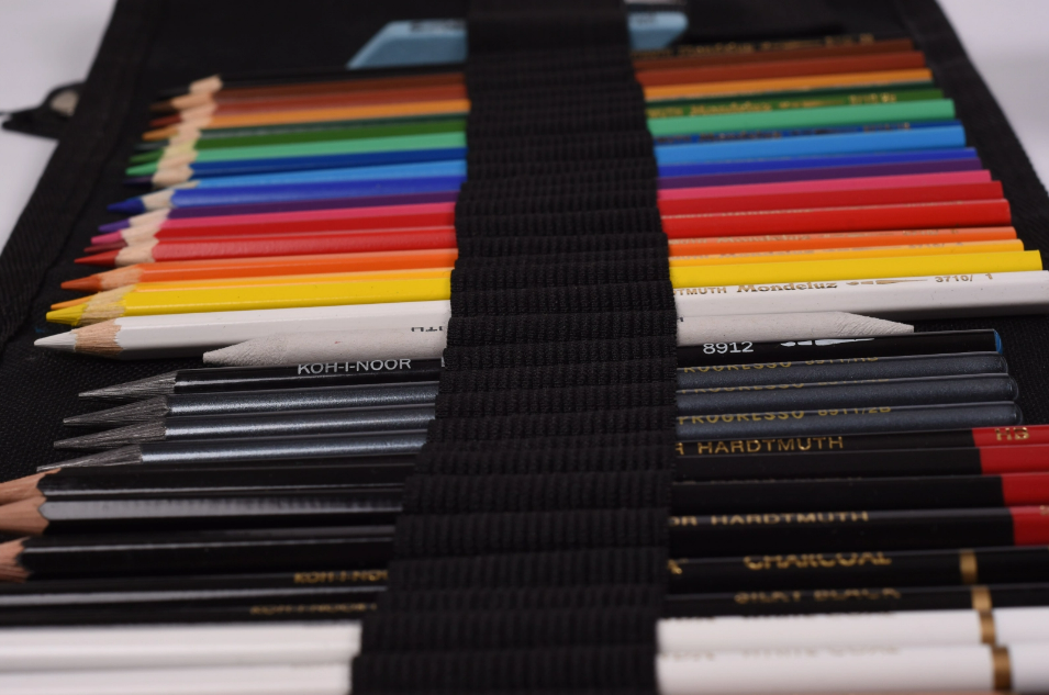 Набор графических материалов с карандашами Koh-I-Noor 