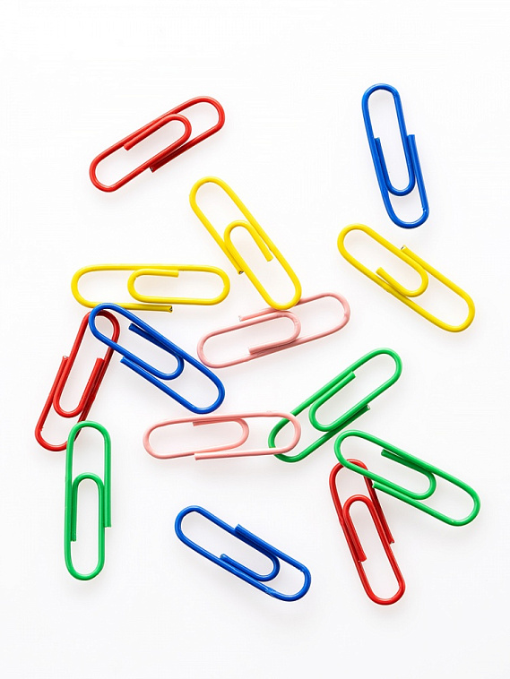 Скрепки Globus 28 мм 70 шт. карт. упаковка (полимер) цветные 606x758