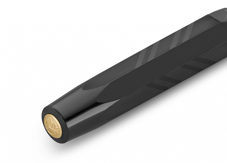 Ручка перьевая Kaweco CLASSIC Sport Guilloche, чернила синие, корпус черный 606x758