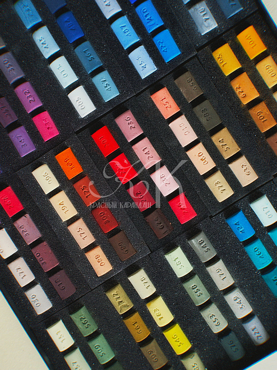 Набор пастели сухая Гамма 120 цв., половинки, картон.упак. 606x758