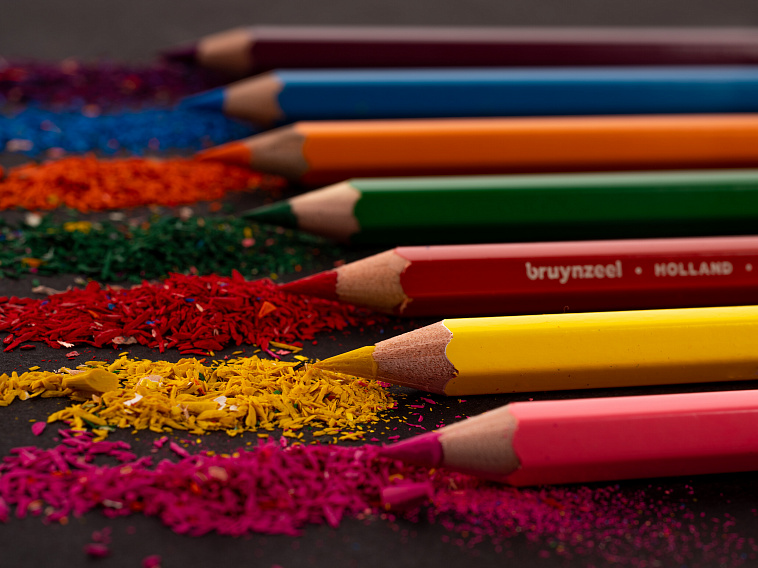 Набор цветных карандашей Bruynzeel "Черепаха" 45 цв в металлической коробке