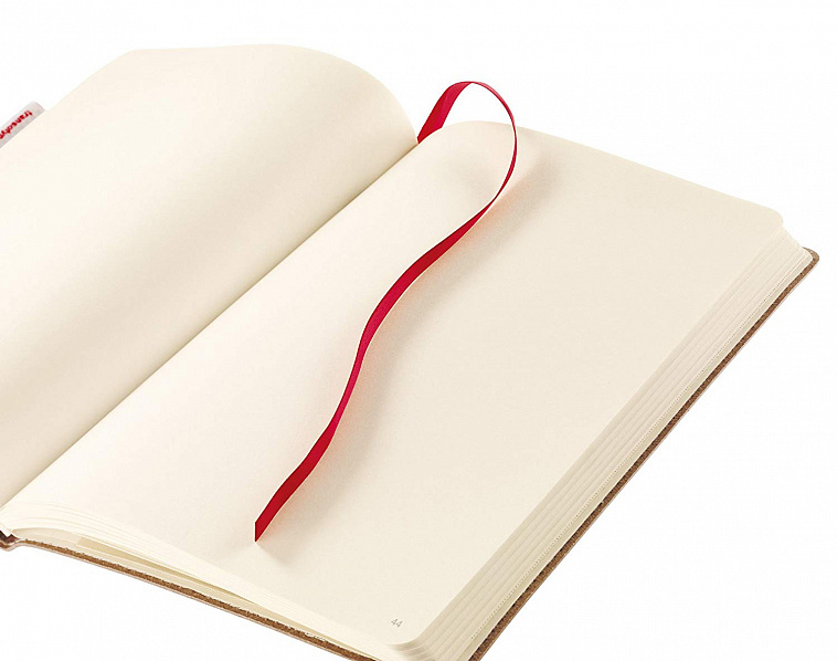 Блокнот в линейку SenseBook "Red Rubber" S 9x14 см на резинке, обл. композиционная кожа