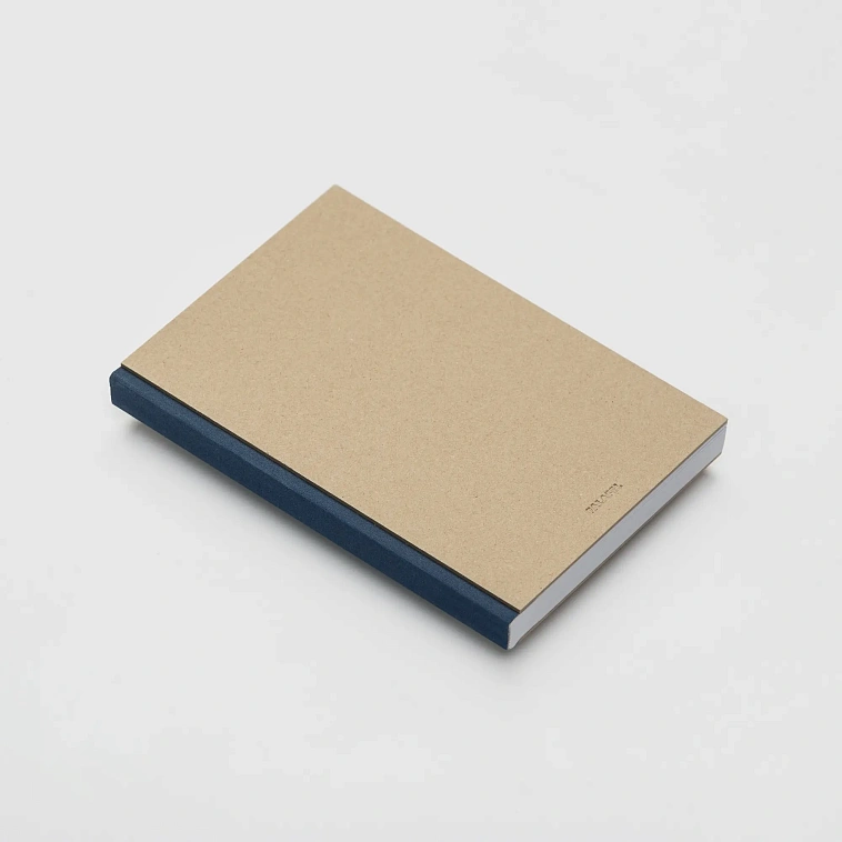 Скетчбук FALAFEL BOOKS А5 Ice white Paper Simple на гибком переплете 606x758