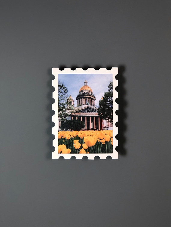 Открытка "Исаакиевский собор, тюльпаны" 93х67 мм 606x758
