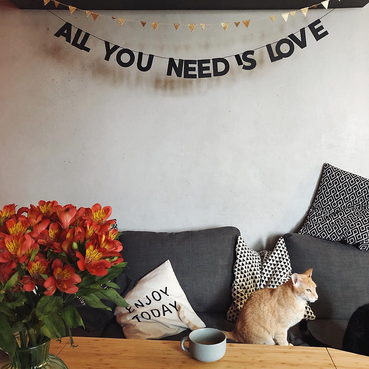 Гирлянда "ALL YOU NEED IS LOVE" 606x758