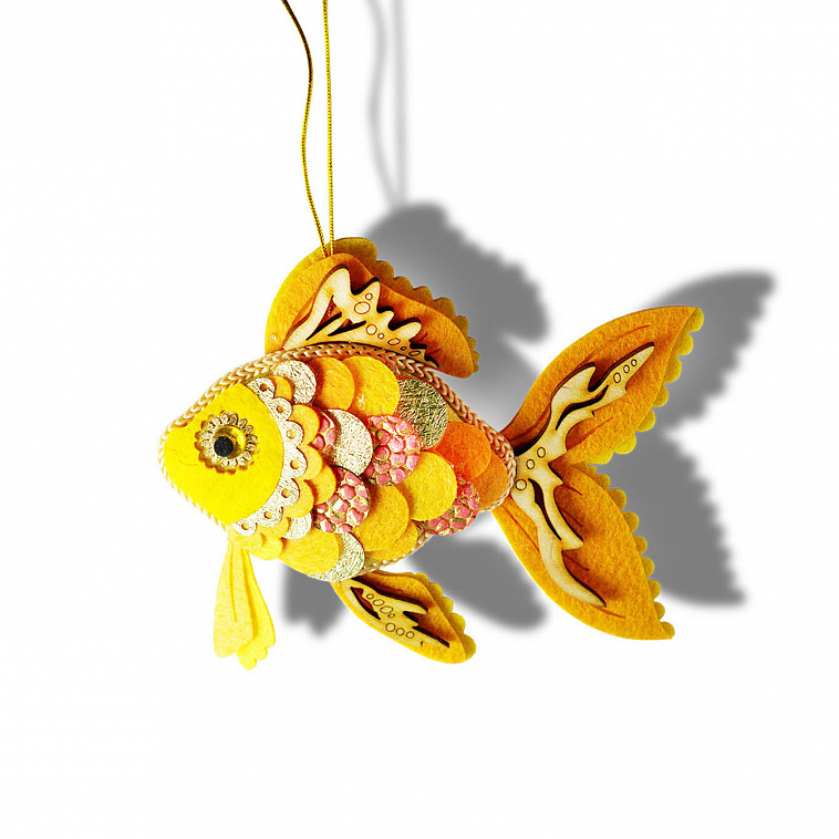 Игрушка Новогодняя "Gift way" Золотая рыбка (фетр, дерево, декор)