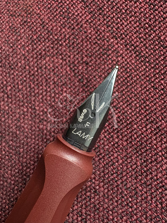 Ручка перьевая Lamy "0B3 FH safari" Harry Potter" Gryffindor, F 606x758