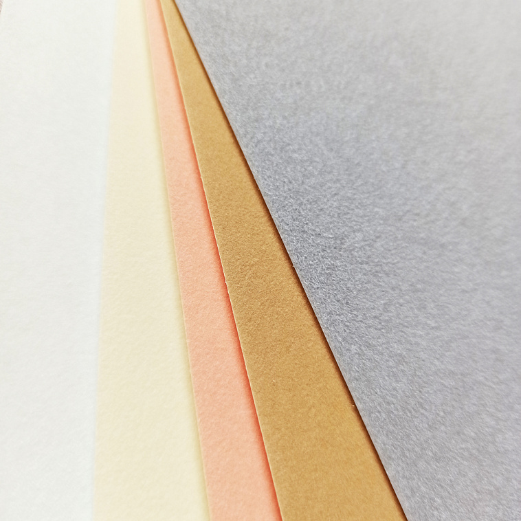 Планшет с цветной бумагой Лилия Холдинг "Велюр" 34,5x39,5 см 5 цветов 10л
