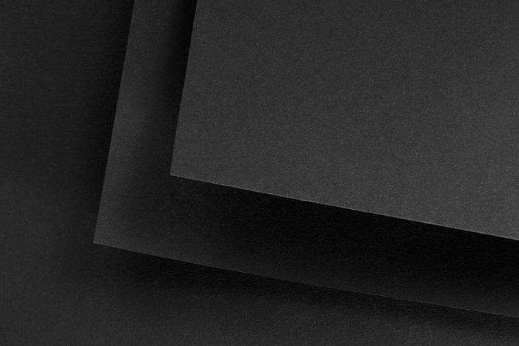 Блокнот для графики Fabriano "Black Black" 21х29,7 см 20 л 300 г (черная бумага)  