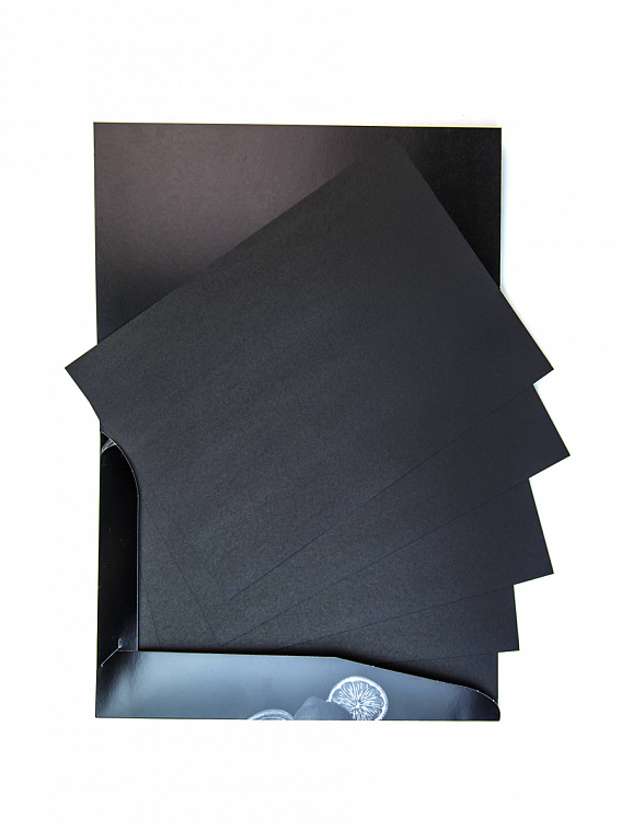 Папка с бумагой для сухих техник Малевичъ "Graf'Art black" А4 25 л 150 г, черная бумага