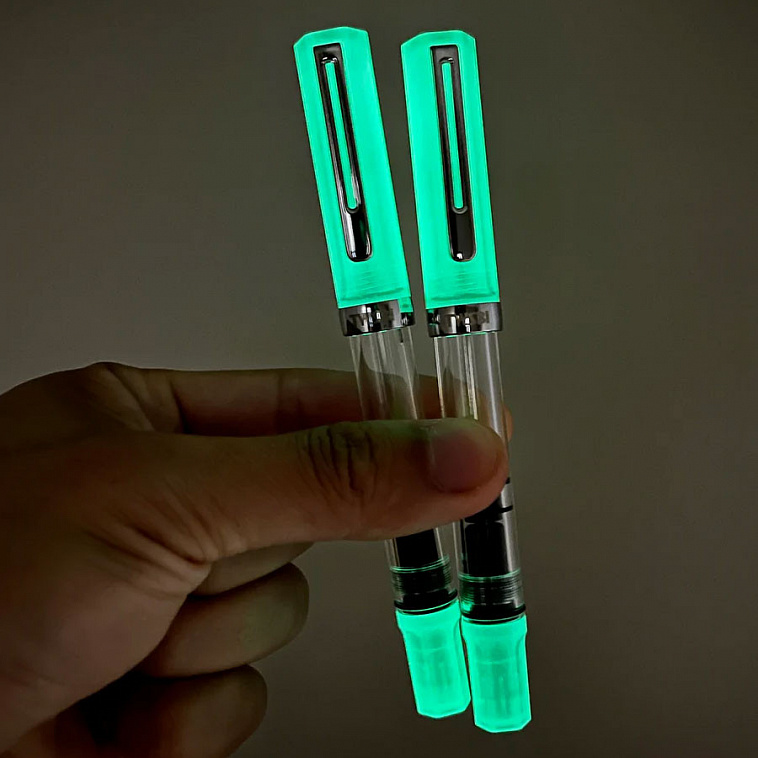 Ручка перьевая TWSBI ECO Glow, Зеленый
