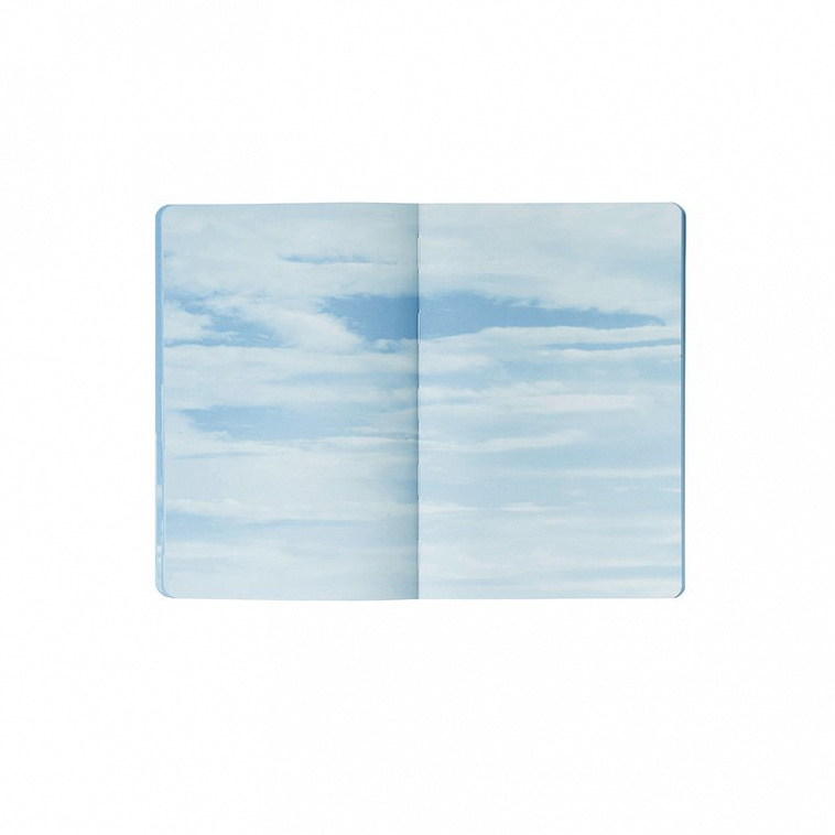 Ежедневник нелинованный Nuuna "CLOUD BLUE" 13,5х20 см, 176 стр., 120 гр, твёрдая обложка