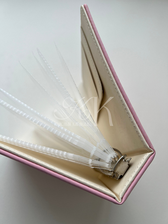 Альбом для фото и выкрасок  Languo, 16х14,5х4,5 см, розовый 606x758