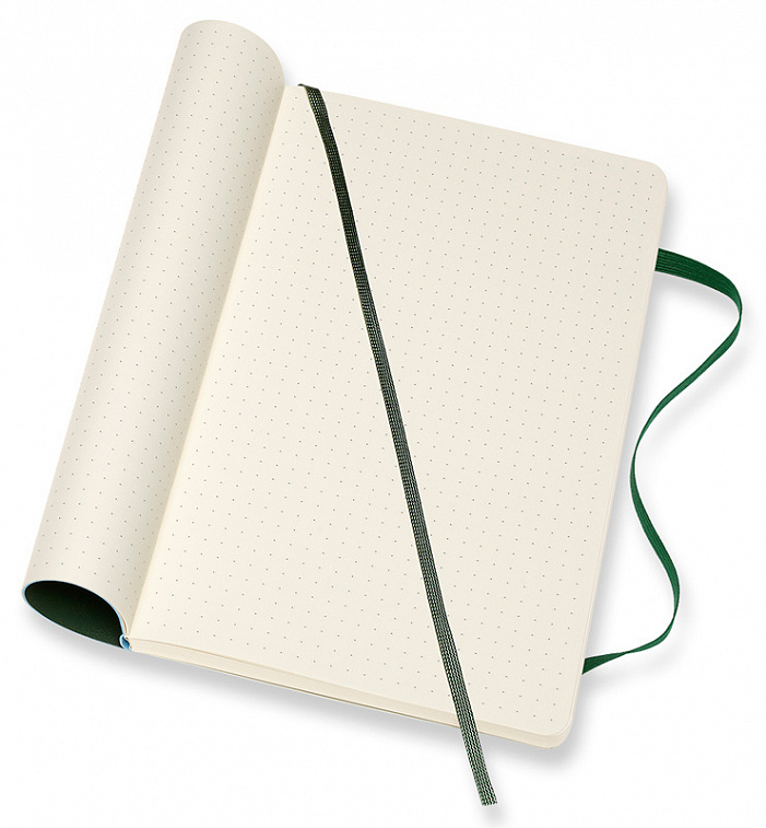 Записная книжка, пунктир Moleskine "Classic Soft" Large 13х21 см 192 стр., обложка мягкая зеленая 606x758