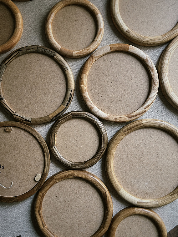 Рамка круглая KK/home, ручная работа, d15, ясень 606x758