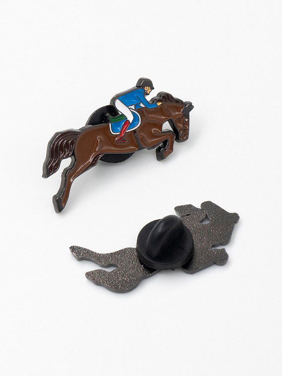 Значок эмалированный "Наездник" 606x758