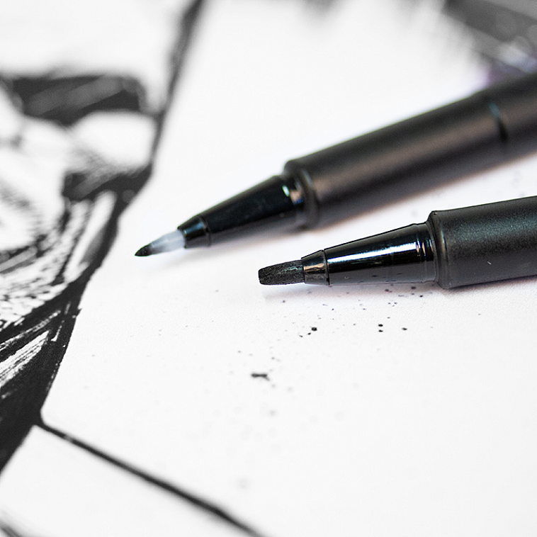 Маркер Molotow Blackliner Brush S, кисть перо 