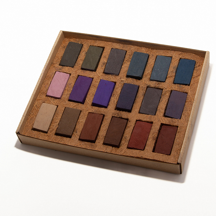 Набор пастели сухая, мягкая ручной работы EARTHBERRY "Лунное затмение", 18 цветов 606x758