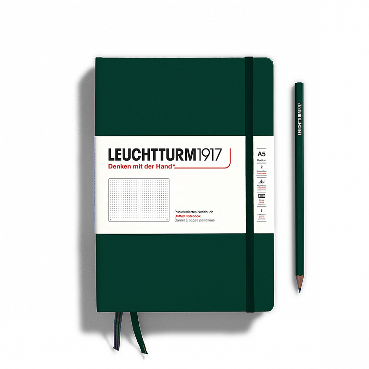 Блокнот в точку Leuchtturm1917 "Natural Colors" 14,5x21 см 125 л, твердая обложка, цвет:  Зеленый лес 606x758