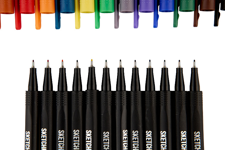 Набор цветных линеров Sketchmarker "Artist Fine Pen" Main 12 цветов в картонной упаковке 606x758