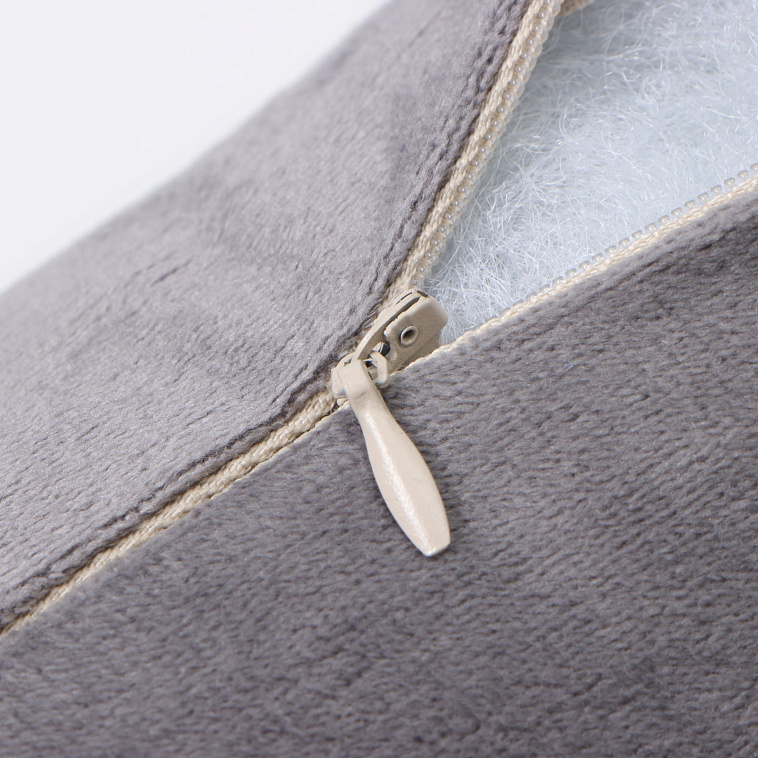 Подушка декоративная KK/home серый велюр, 30*30 см 606x758