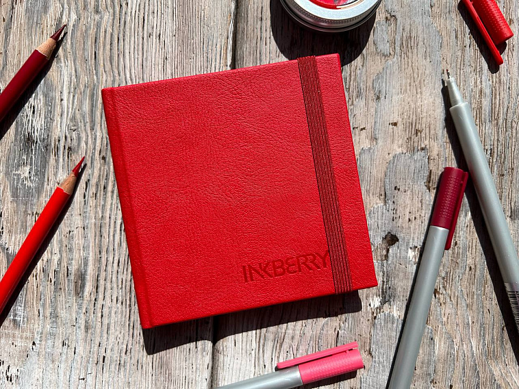 Скетчбук для для маркеров и графики Inkberry 10х10 см 48 л 160 г, белая бумага, красный 606x758