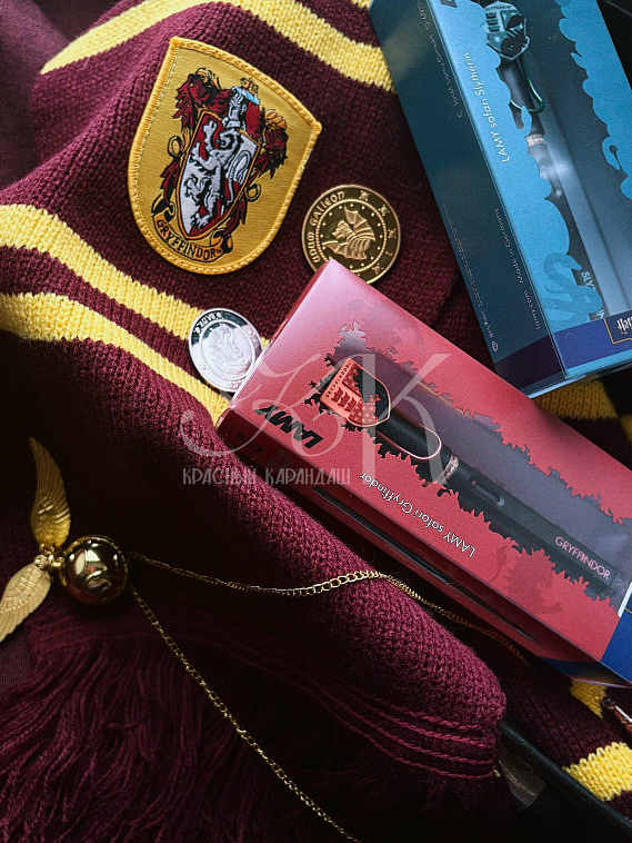 Ручка перьевая Lamy "0B3 FH safari" Harry Potter" Gryffindor, M 606x758